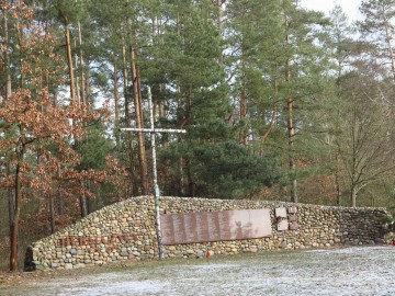 Spalski PK - szaniec Hubala i Hubalczyków w Anielinie, 